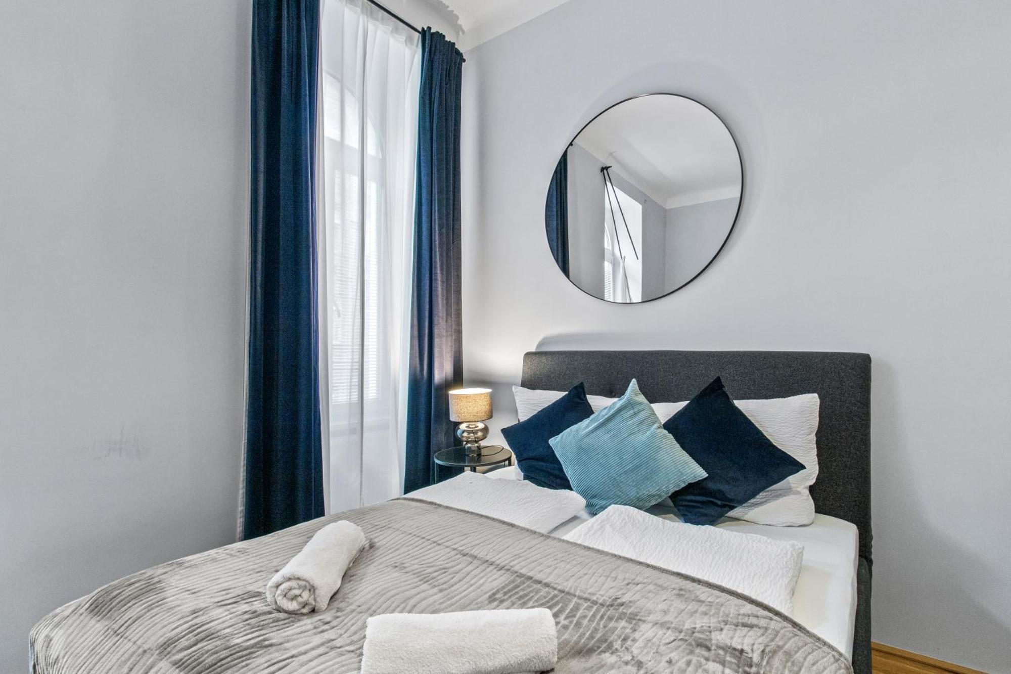 Balcony Apartment, 4 Min To U3 Zipperer Strasse Vienna Luaran gambar
