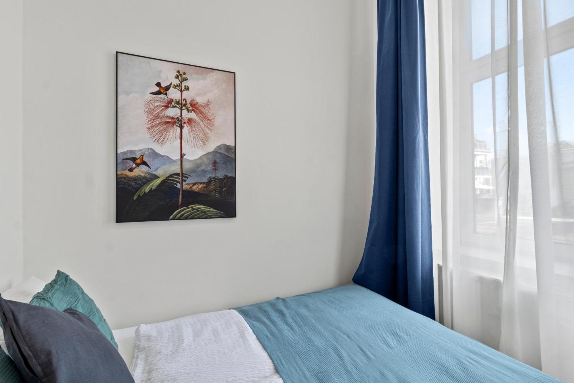 Balcony Apartment, 4 Min To U3 Zipperer Strasse Vienna Luaran gambar