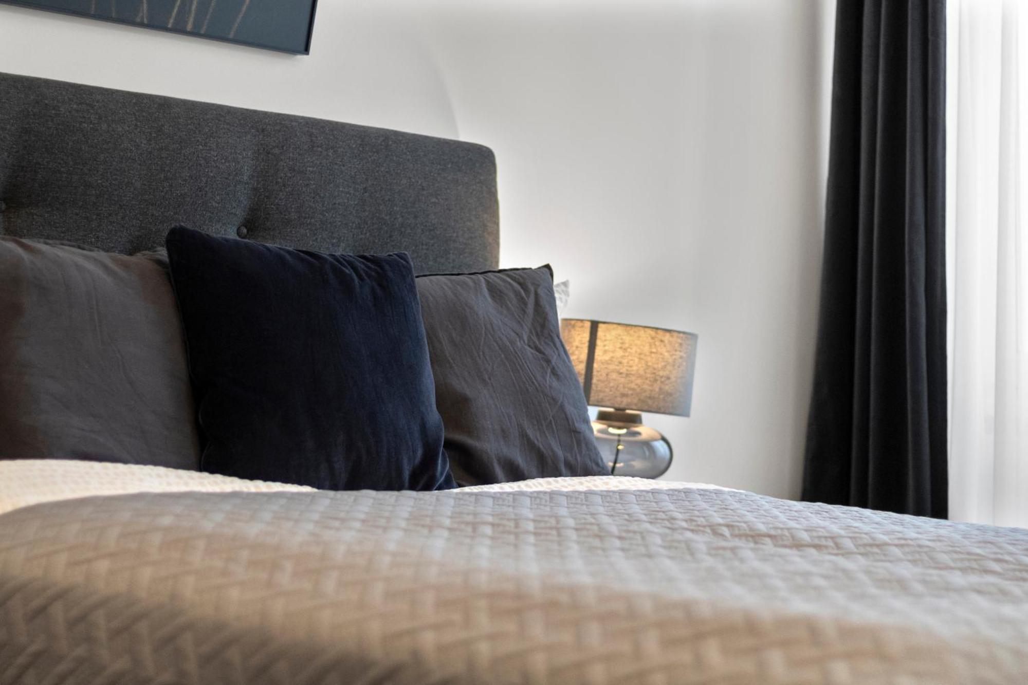 Balcony Apartment, 4 Min To U3 Zipperer Strasse Vienna Luaran gambar