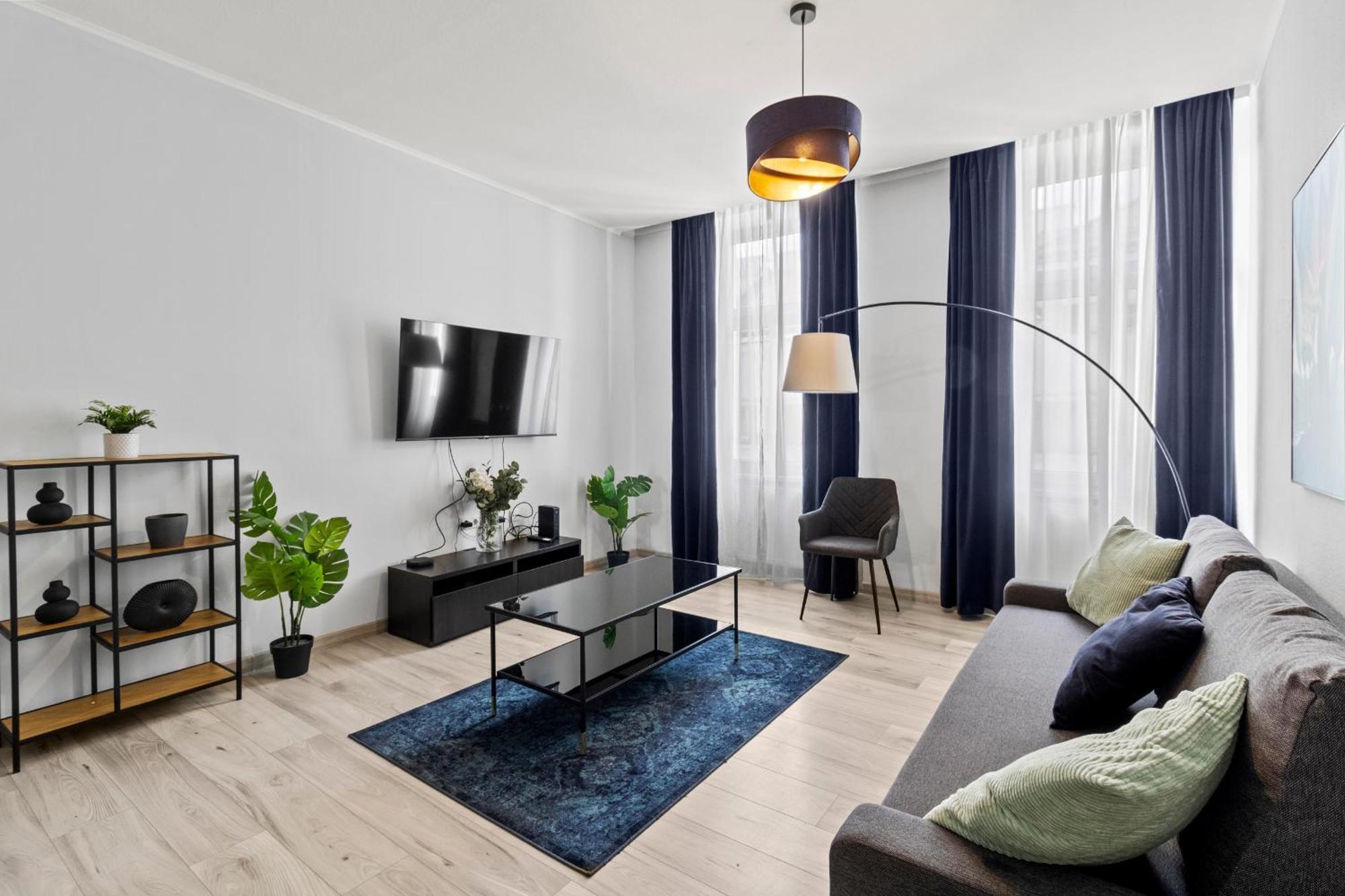 Balcony Apartment, 4 Min To U3 Zipperer Strasse Vienna Luaran gambar